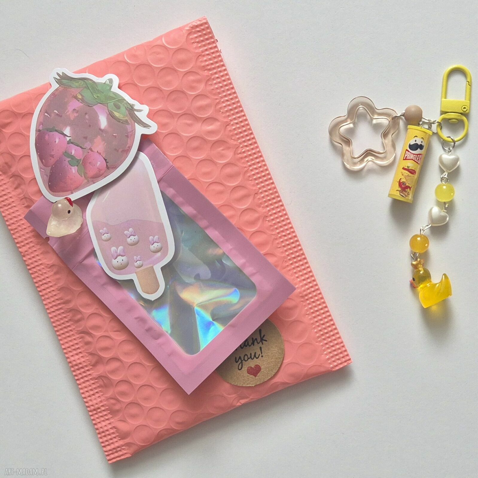 Brelok handmade z żółtą kaczuszką i kwiatkiem