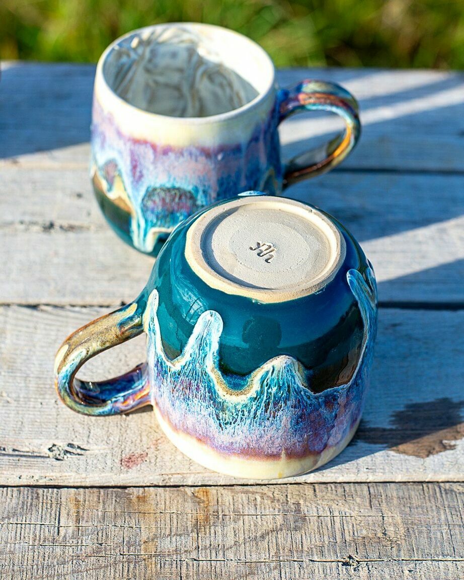 Handmade ceramiczny kubek z koniem wewnątrz - Cream violet - ok 350 ml