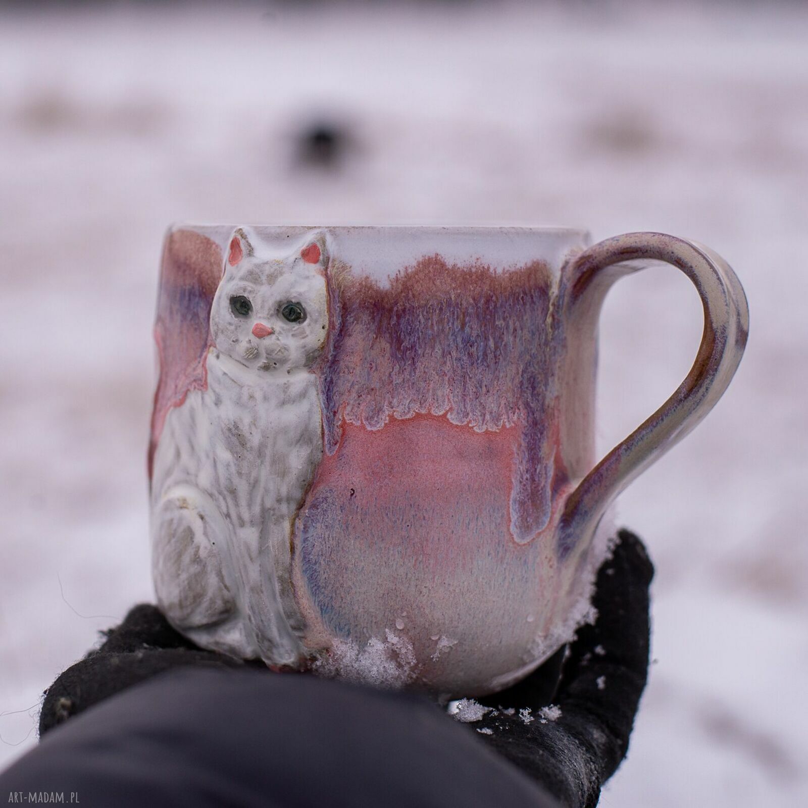 Handmade ceramiczny duży kubek z kotem - różowy sen Peony, ok. 500 ml