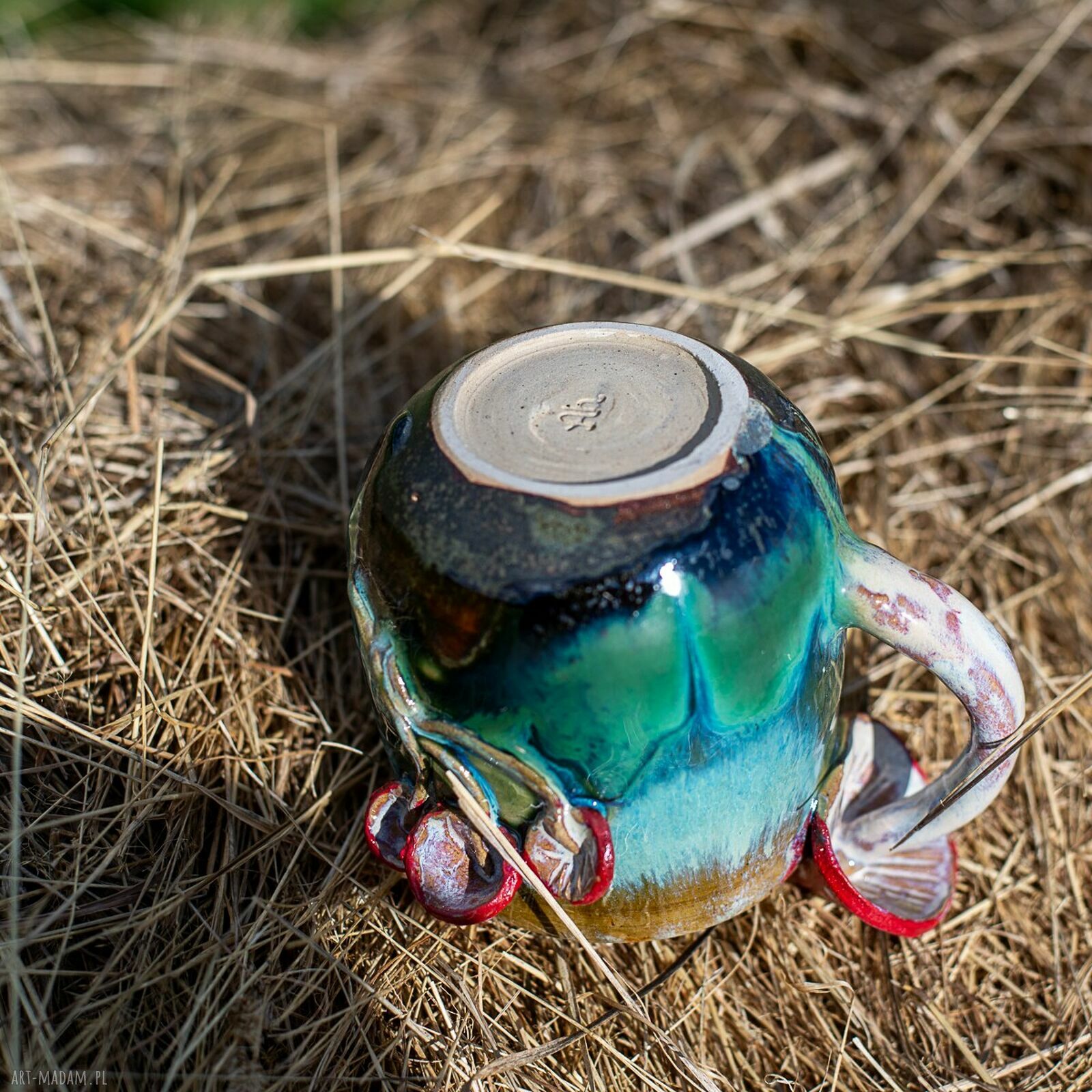 Ręcznie robiony kubek z muchomorkiem i zielonymi grzybkami - 370 ml