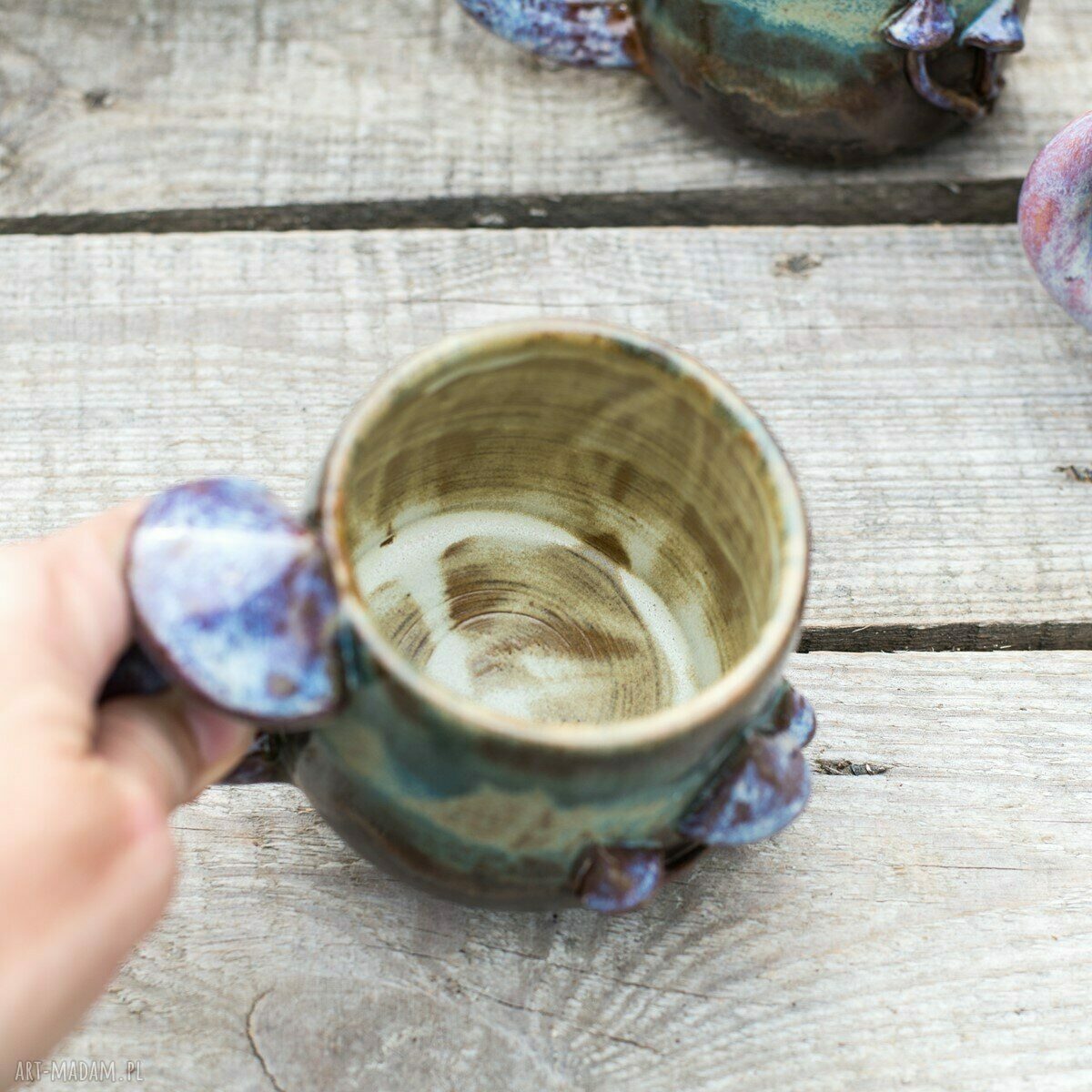 Handmade kubek ceramiczny z grzybkami „Psychodelki Nocny Omszały” - 380 ml