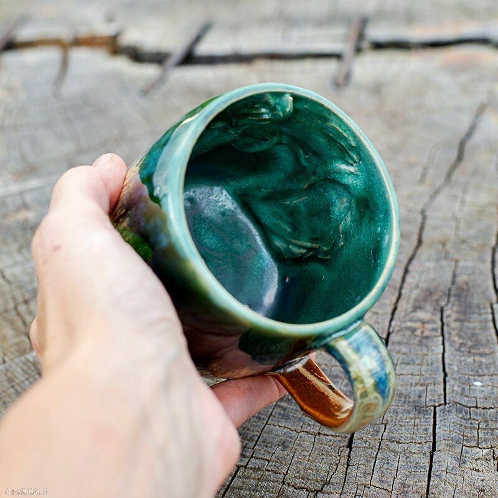 Handmade duży kubek ceramiczny z koniem wewnątrz - Smaragd - ok. 390 ml