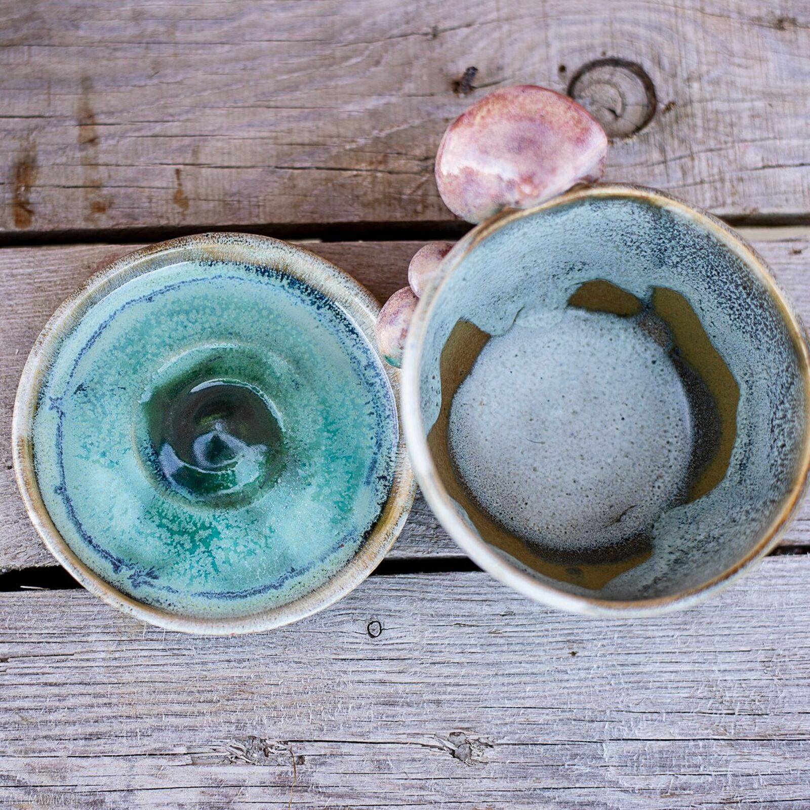 Filiżanka handmade z grzybkami - zielone poszycie, ok 370 ml
