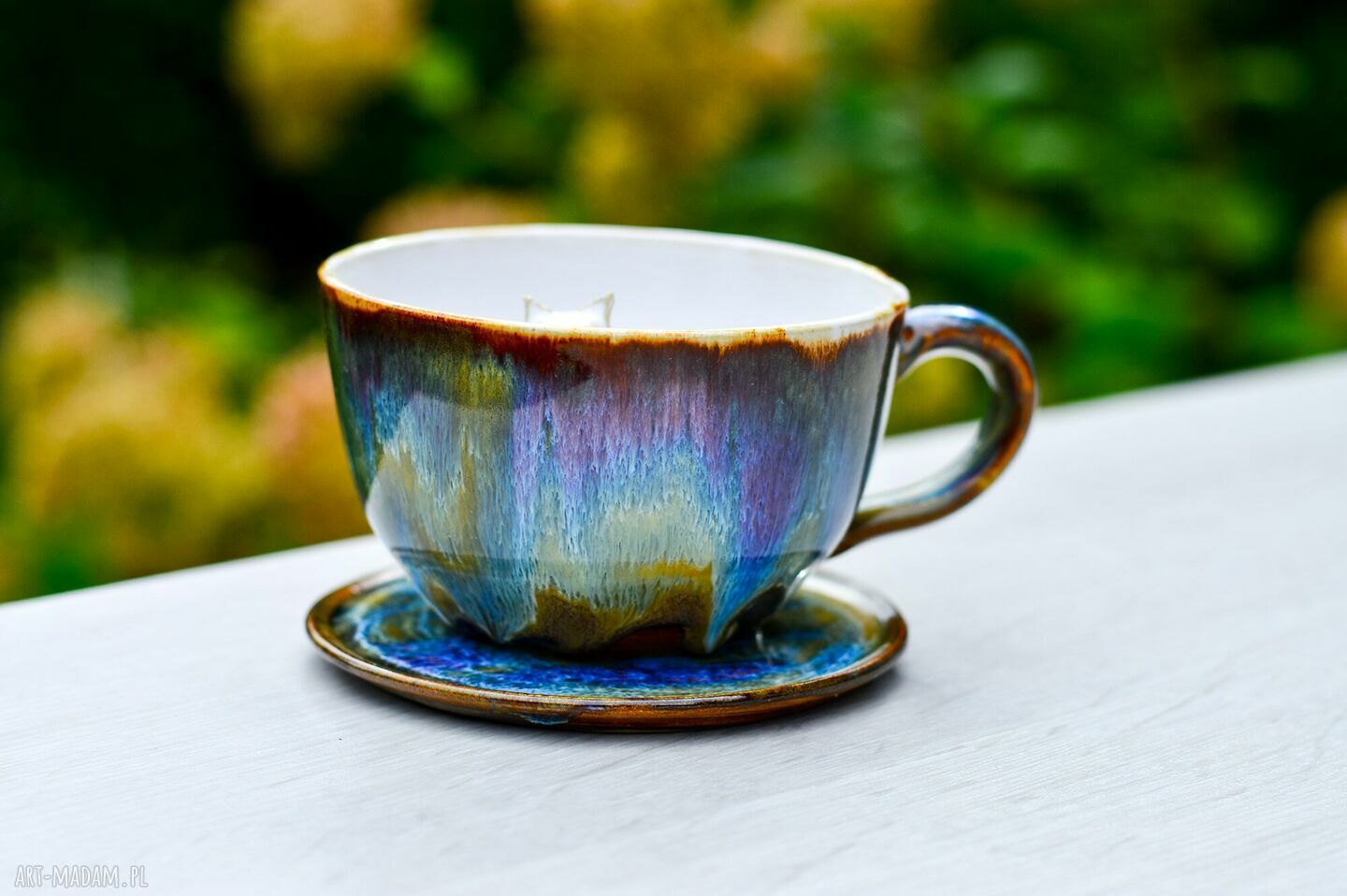 Filiżanka handmade z figurką kota - opalizująca kamionka 300 ml