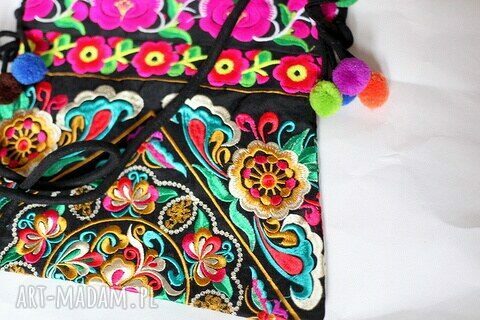 Torba na ramię Hmong - dynamicznie kolorowa, haftowana handmade z zamkiem