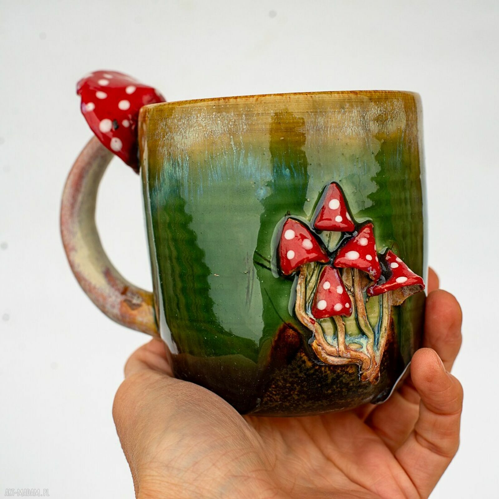 Handmade kubek z muchomorkiem - Zielone poszycie, ok. 500 ml