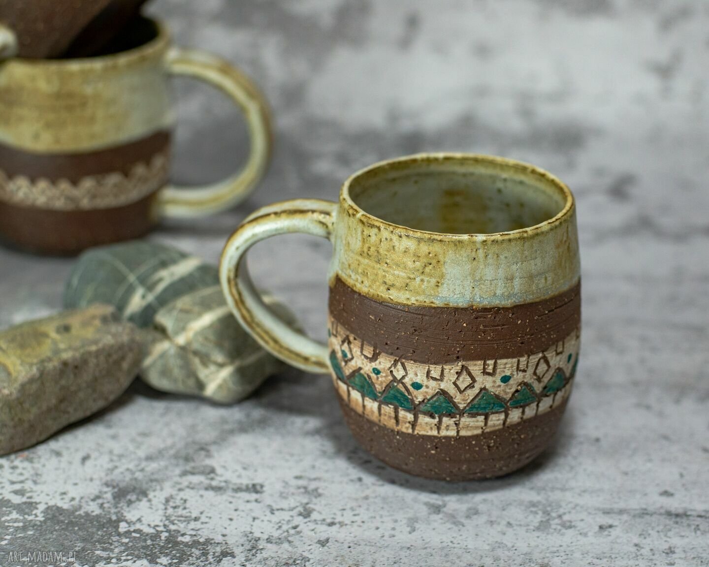 Handmade kubek ceramiczny Etnic Blue 350 ml - efekt grunge