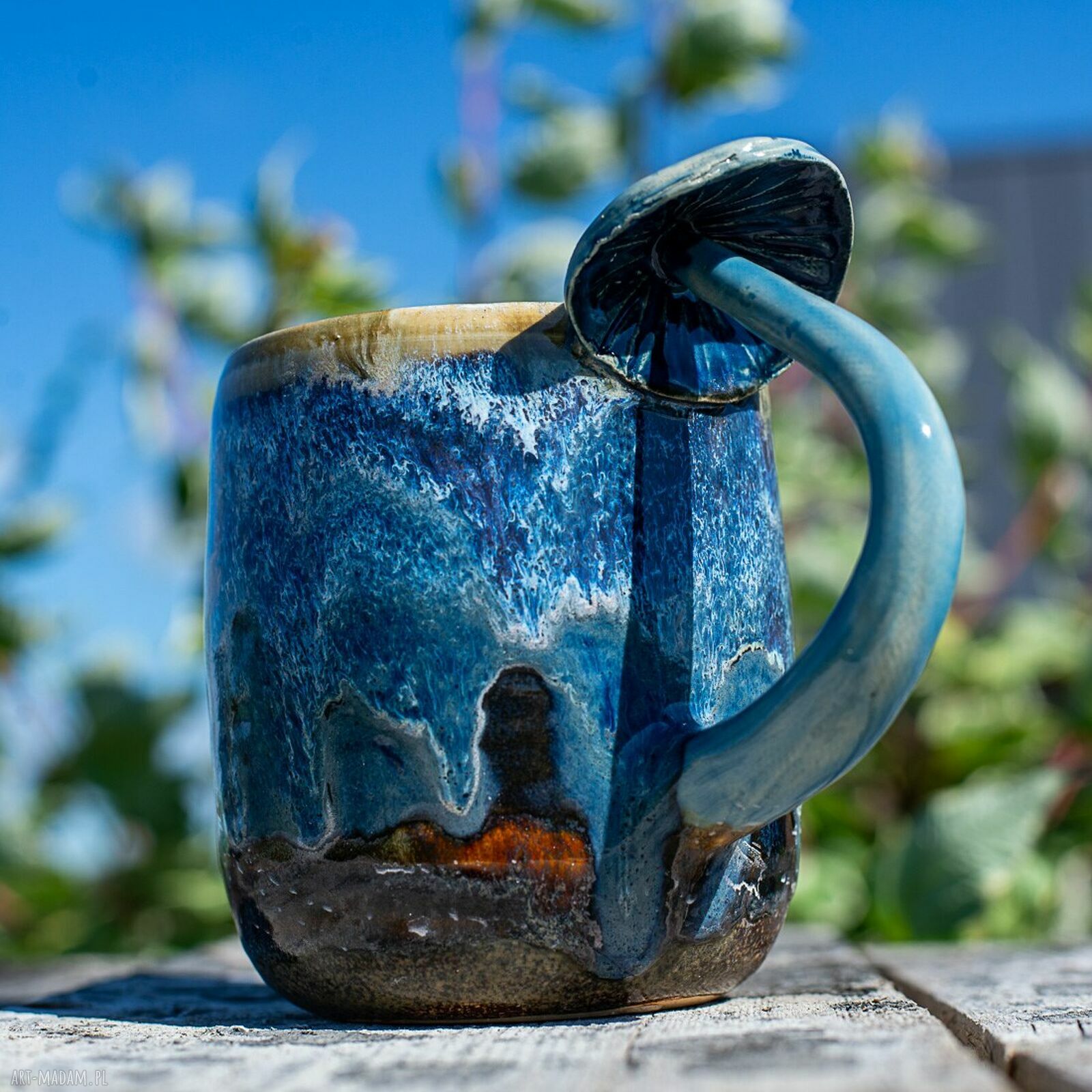 Kubek ceramiczny z muchomorkami - leśne rękodzieło 550 ml