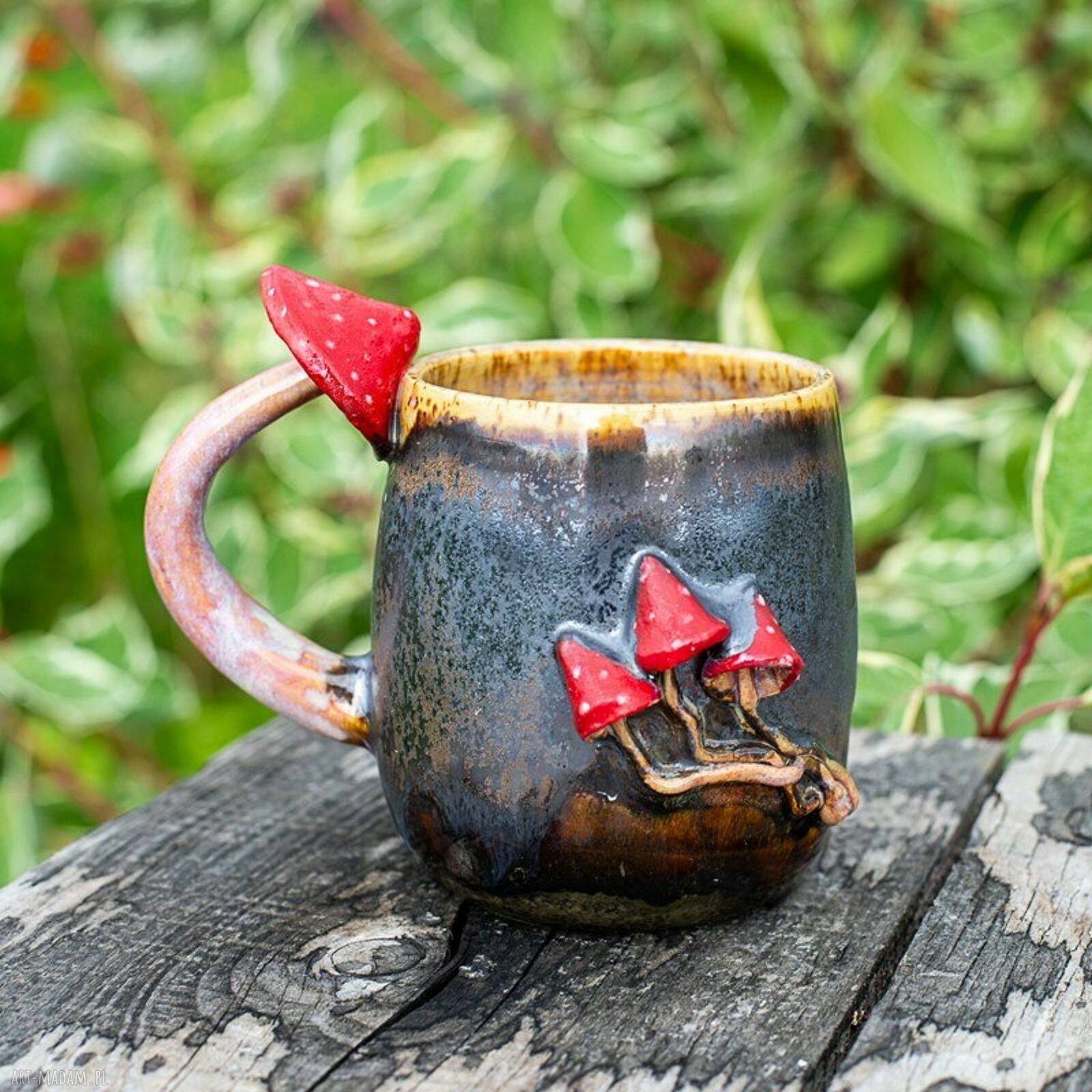 Kubek ceramiczny z muchomorkiem - rękodzieło, ok. 500 ml