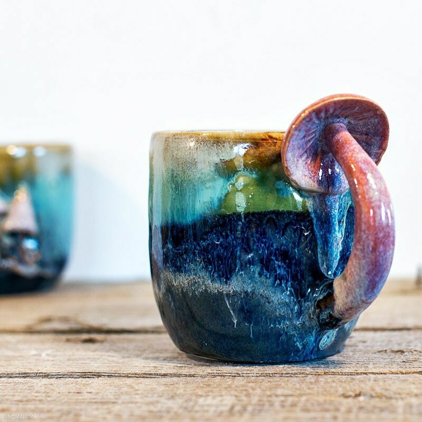 Handmade kubek z grzybkami „Nocna Aurora” - 500 ml