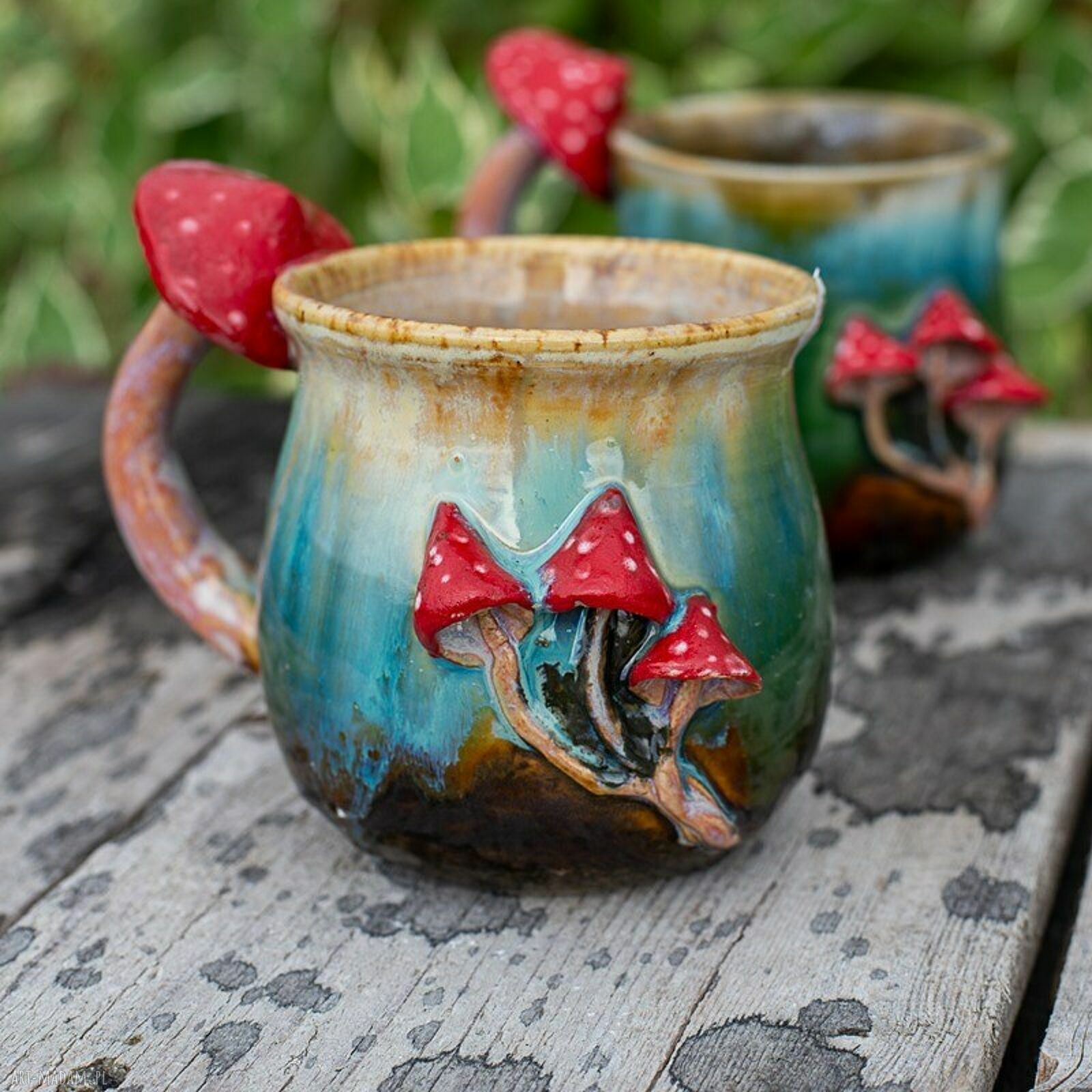 Turkusowy kubek ceramiczny z muchomorkiem - rękodzieło 450 ml