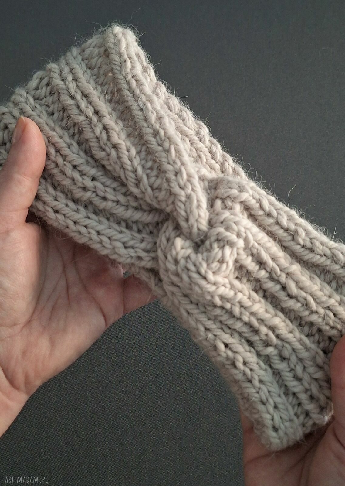 Ręcznie robiona opaska wełniana na drutach - turban twist beżowa (wapień)