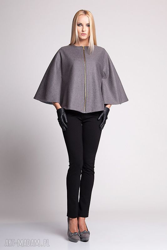 Narzutka na kombinezon - czarne poncho handmade