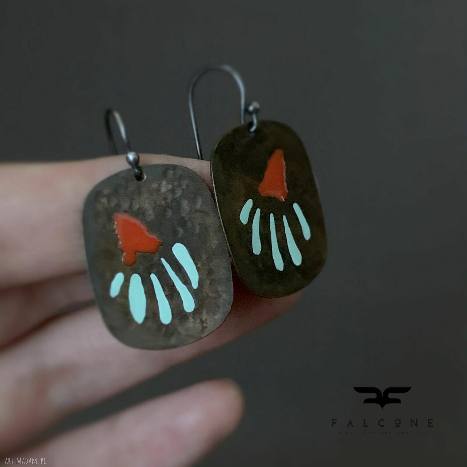 Kolczyki geometryczne Red & Mint z emaliowanymi kwiatami