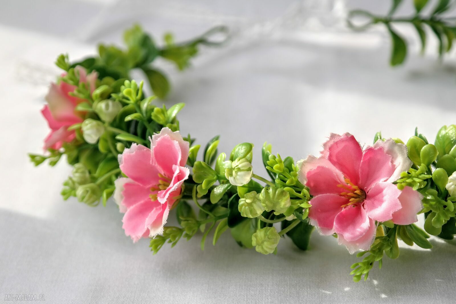 Wianek handmade „W zaczarowanym ogrodzie” - kwiatowa ozdoba do włosów w stylu boho