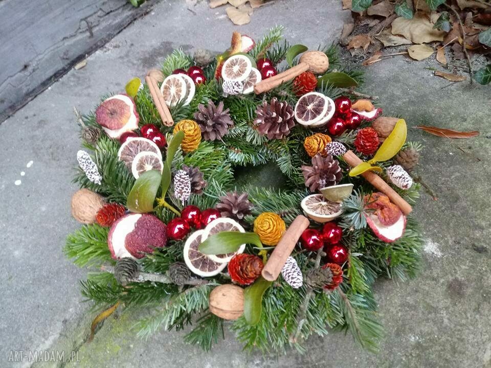 Wianek na drzwi lub stół