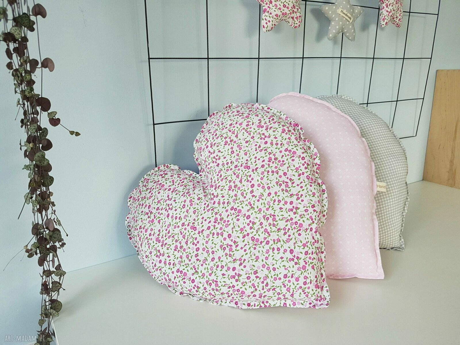 zestaw poduszek serduszka pastelowe handmade