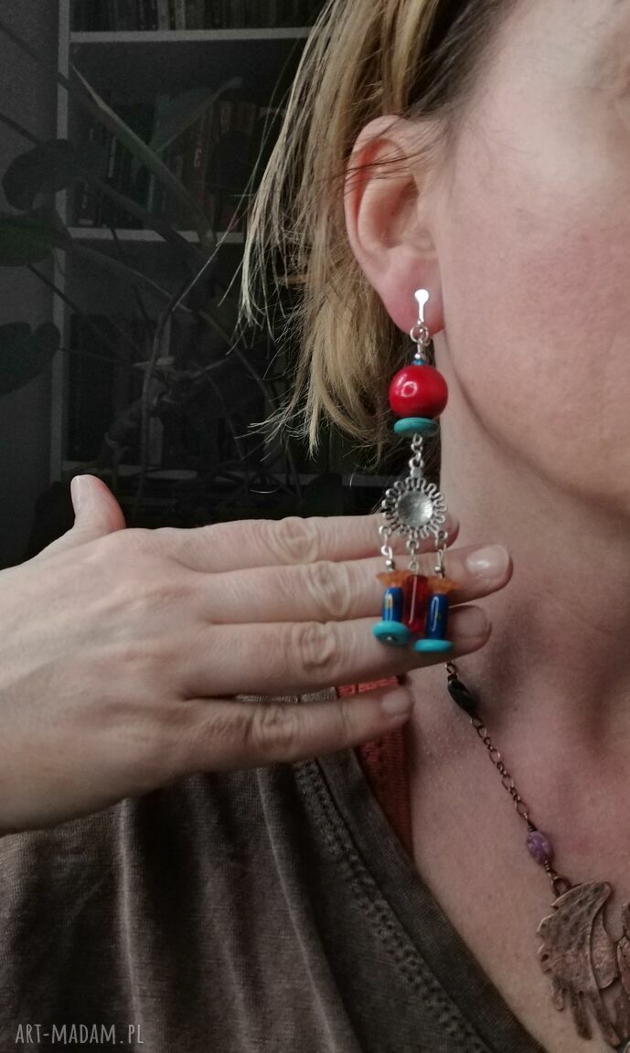 Klipsy hipi etno boho z frędzlami - lekkie i kolorowe na klipsach