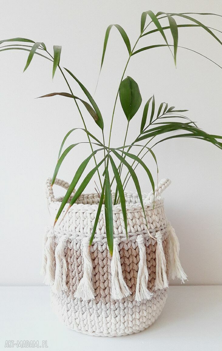 Kosz Hoho-Boho z frędzlami - boho osłonka handmade