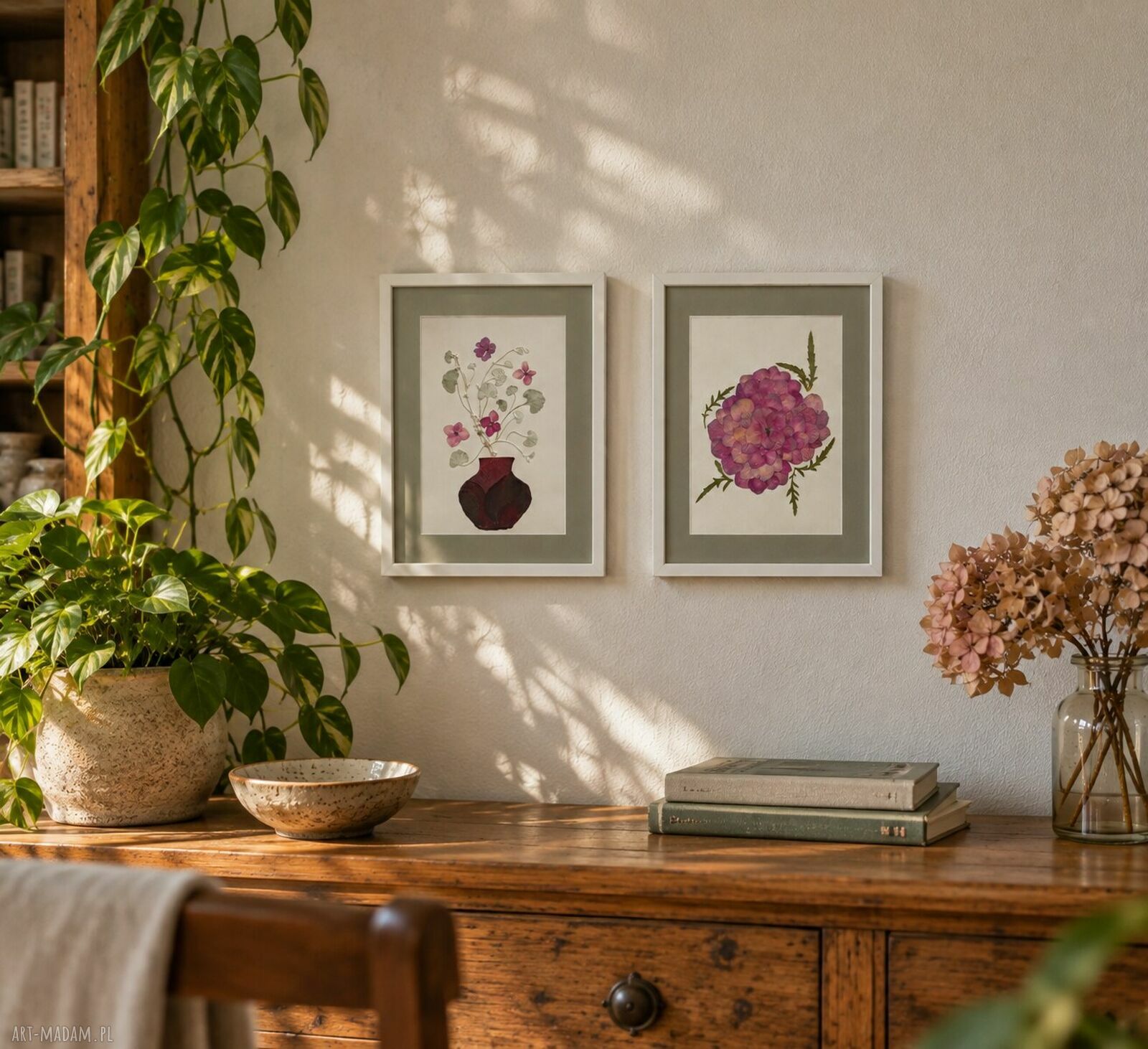 Hortensja z suszonych płatków 21 x 30 cm - ręcznie wykonany obraz botaniczny