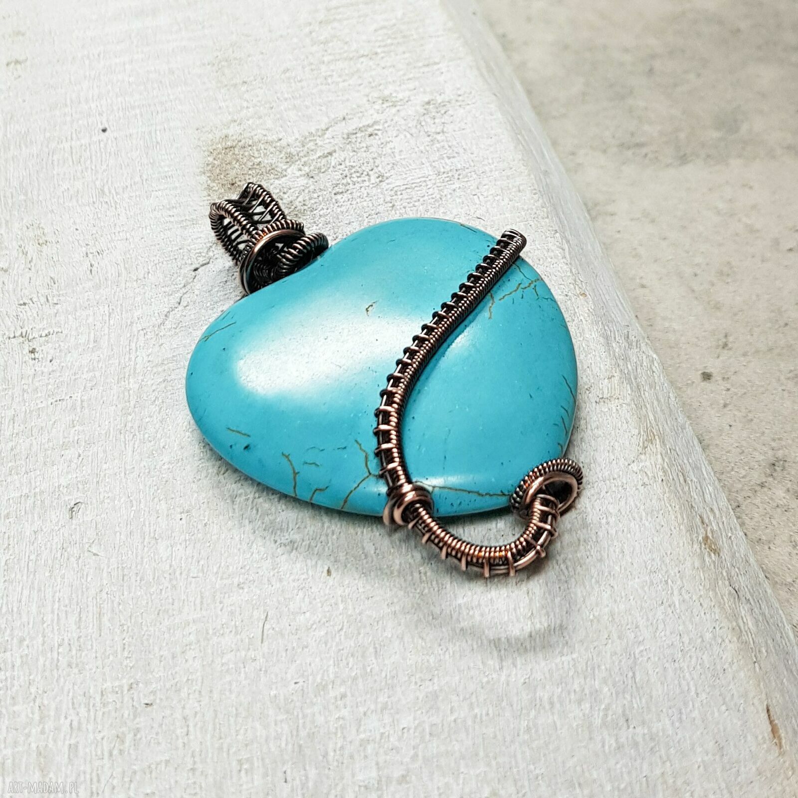 Howlit Serce M293 - turkusowy wisiorek wire wrapping z miedzi