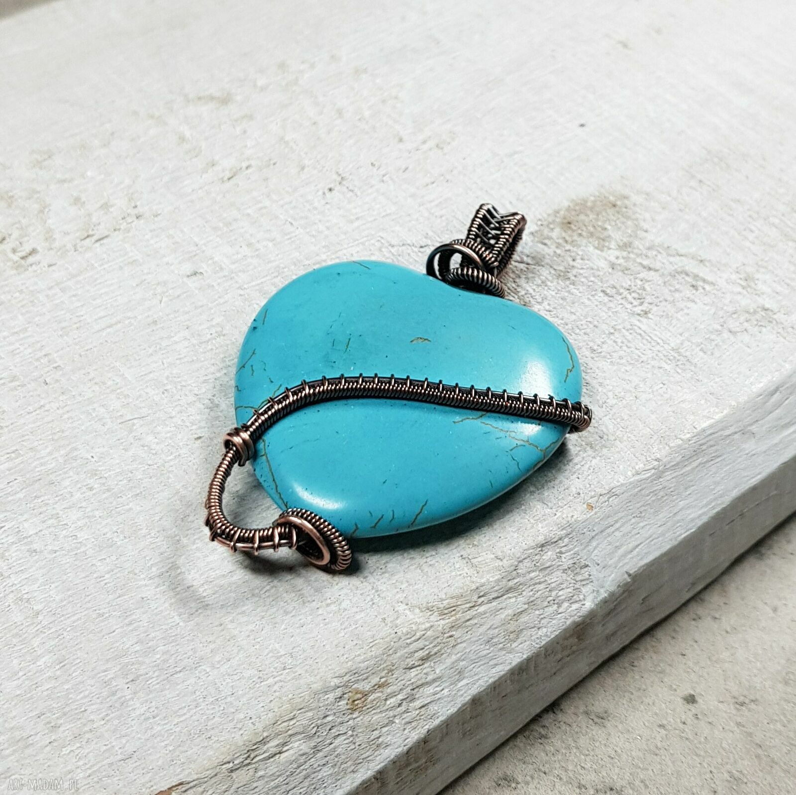 Howlit Serce M293 - turkusowy wisiorek wire wrapping z miedzi