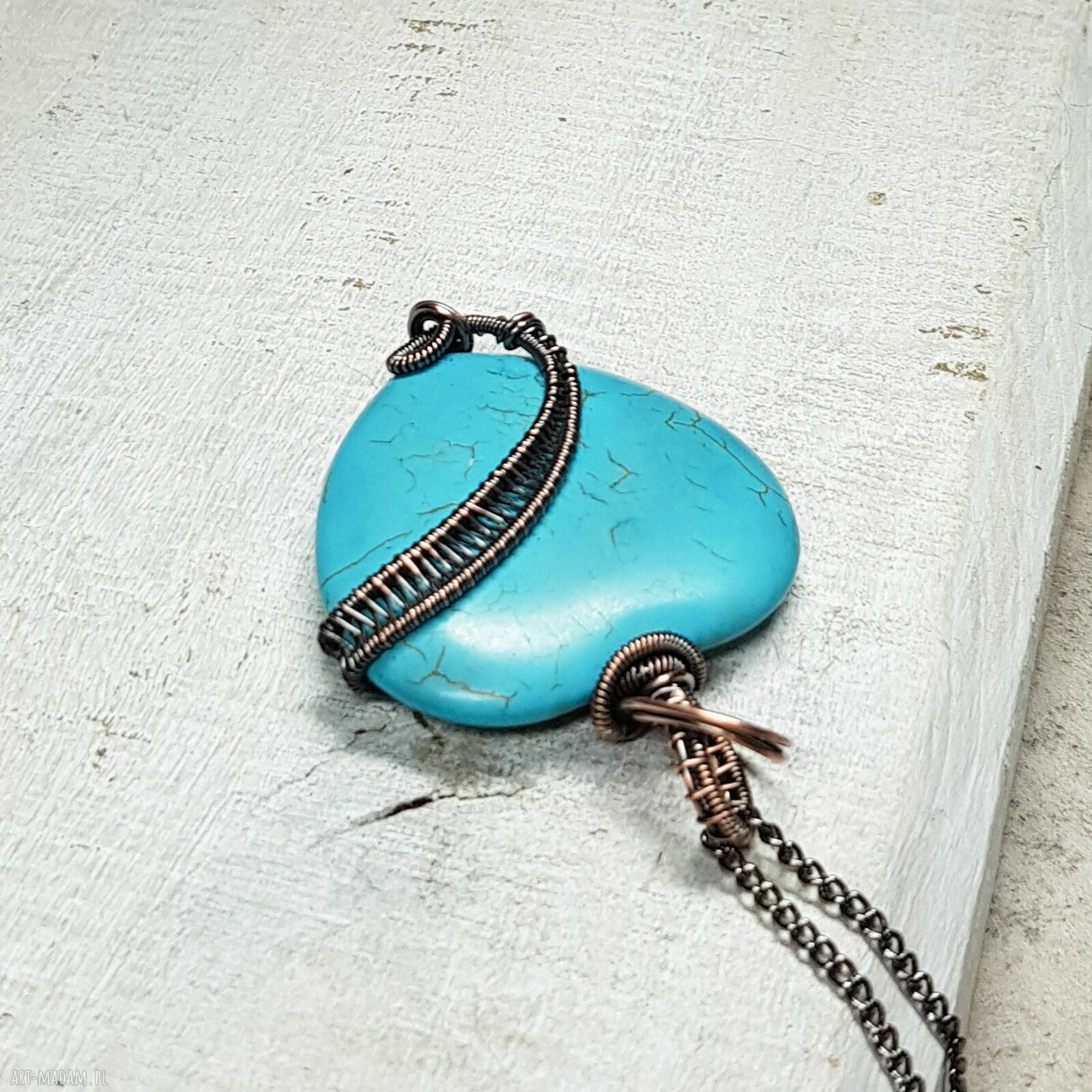 Naszyjnik Howlit Serce M292 - turkusowe serce w wire wrapping z miedzi