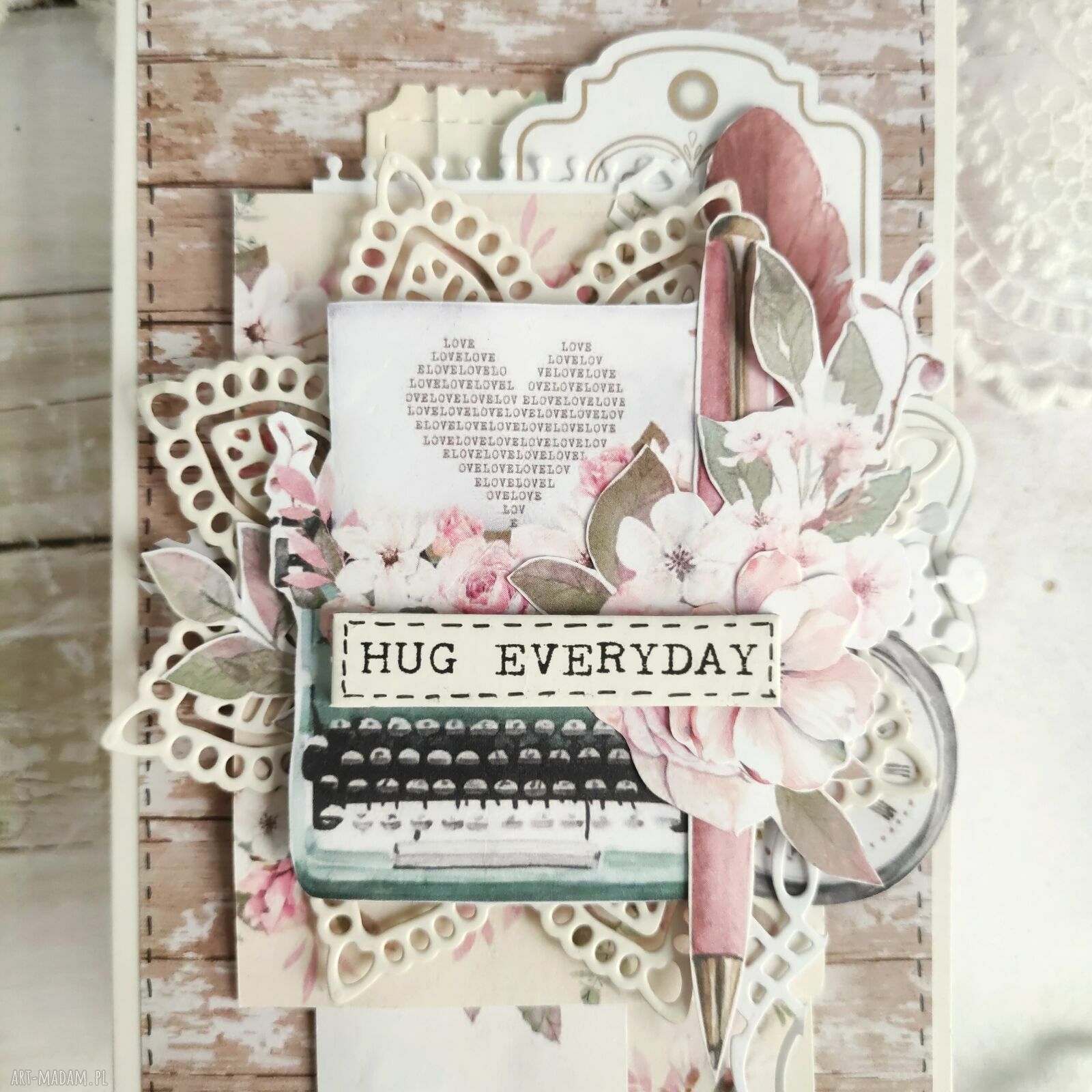 Kartka Hug everyday - ręcznie robiona kartka urodzinowa z koronką