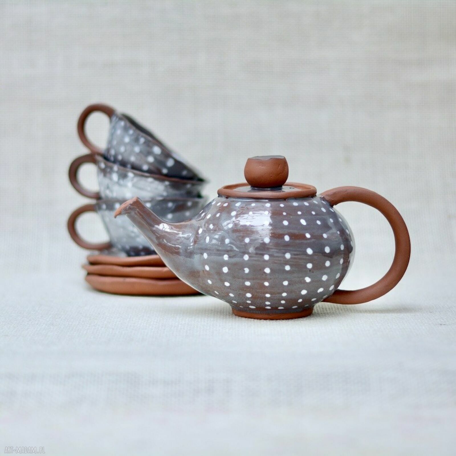 Imbryk i trzy filiżanki w kropki - ceramika handmade