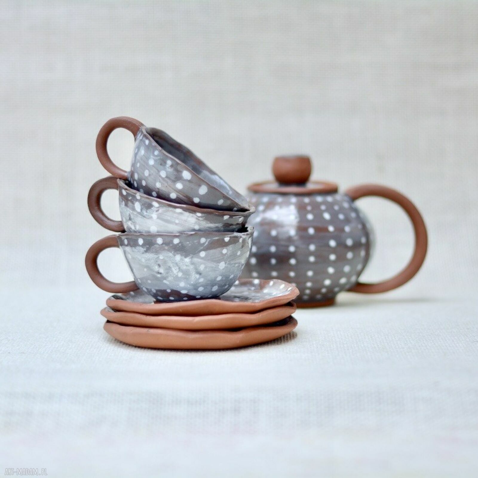 Imbryk i trzy filiżanki w kropki - ceramika handmade