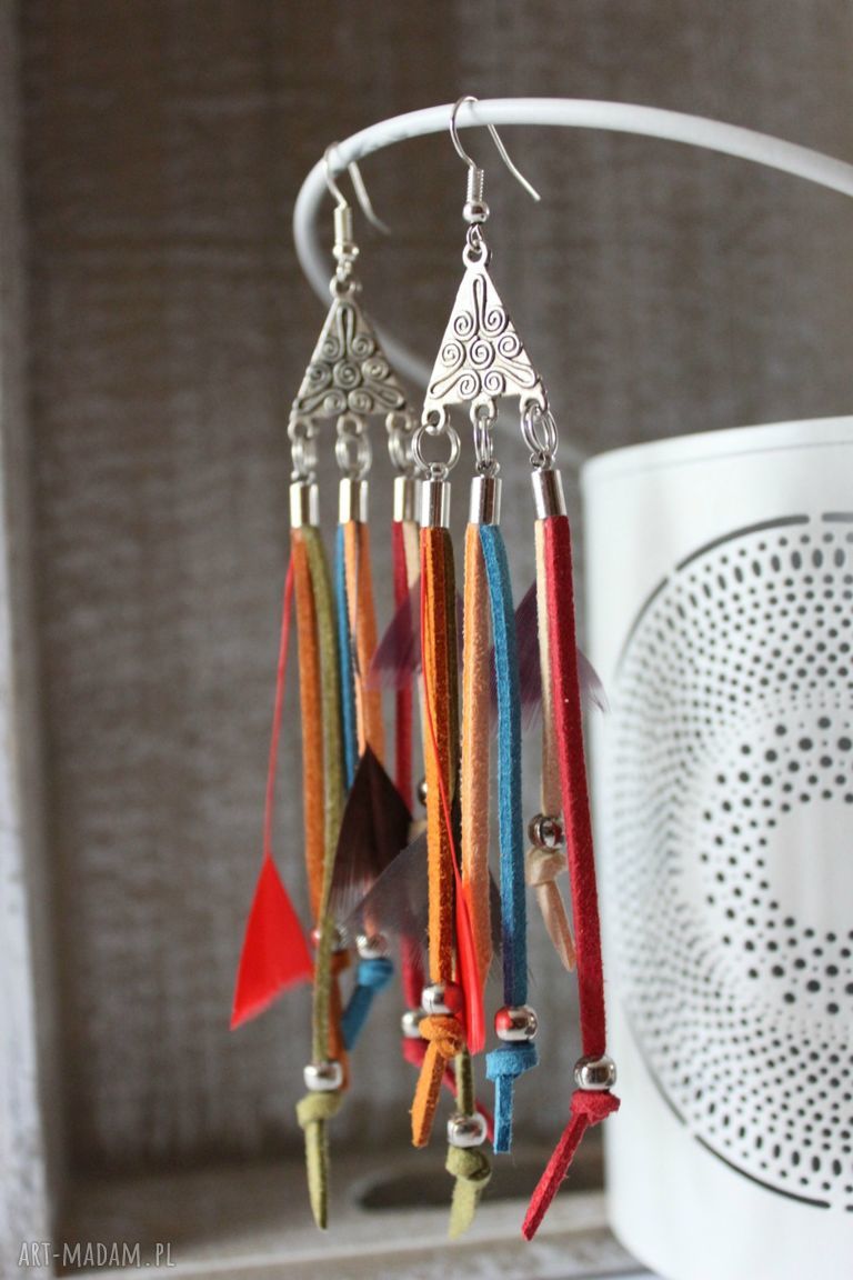 Indiańskie kolczyki - długie boho z piór (14 cm)