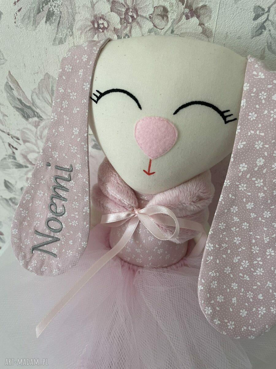 Irminka w tiulowej spódniczce z personalizacją