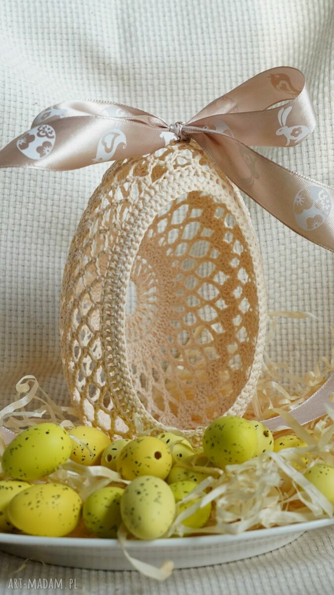 Jajko szydełkowe wielkanocne handmade w beżowym kolorze ok. 20 cm