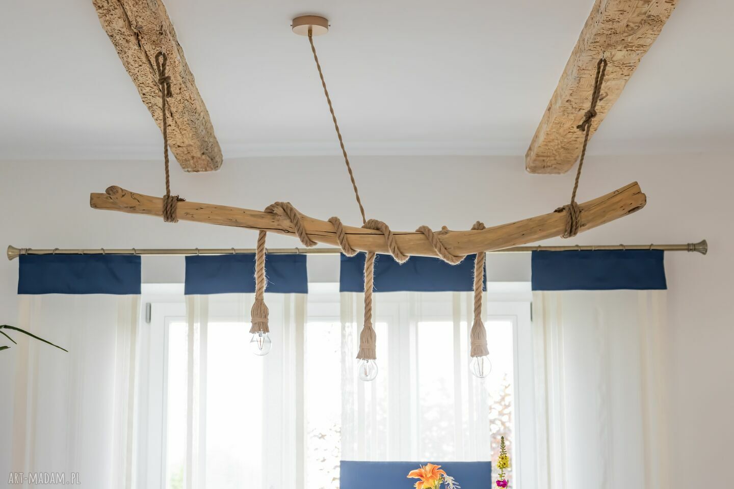 Drewniana lampa wisząca z drewna z morza Jaro Blue0