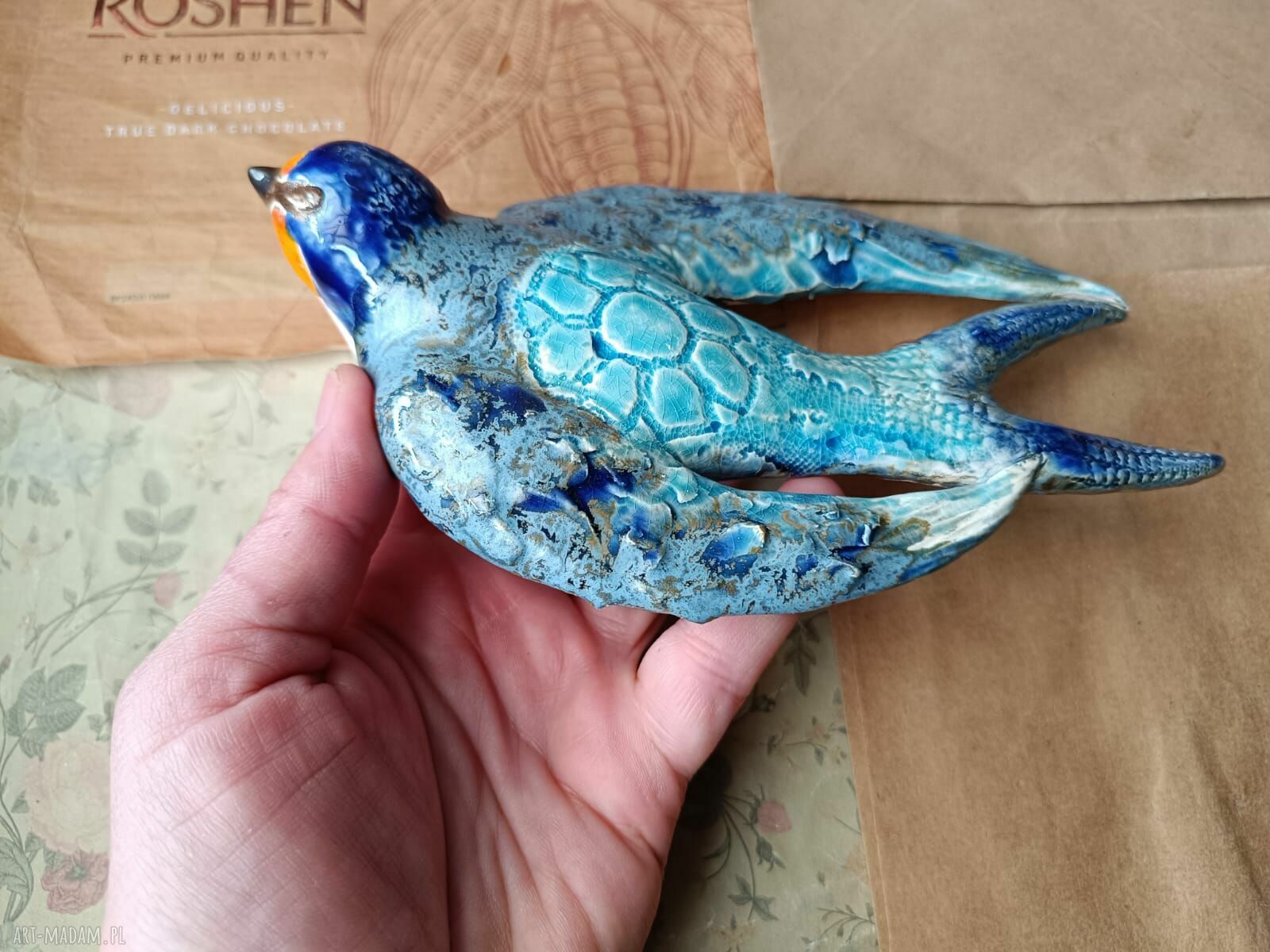 Jaskółka na ścianę z ceramiki - dekoracja handmade
