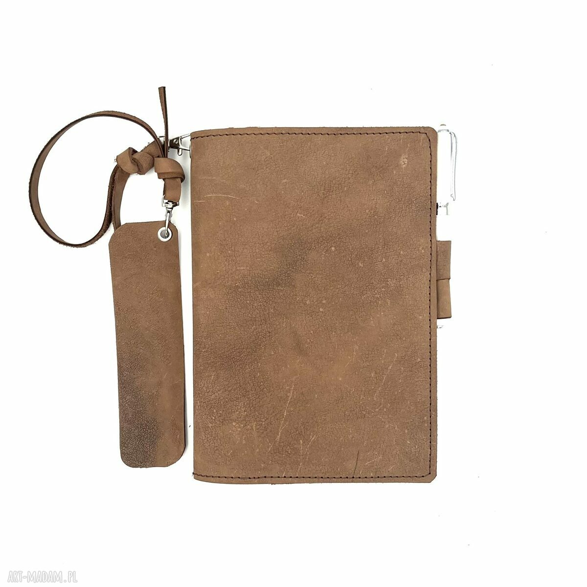 notesy: Jasno brązowa okładka, notes skórzany na zeszyt formatu A 5. ręcznie