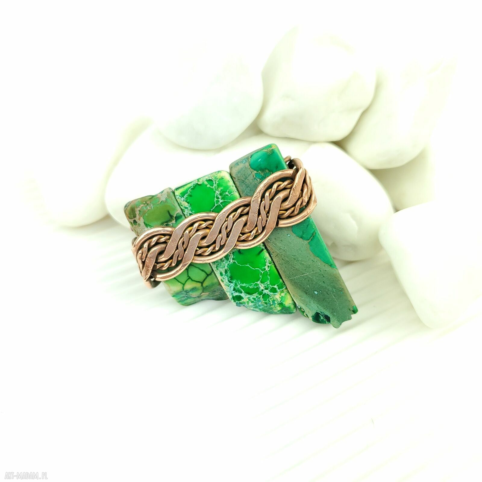 Jaspis cesarski - broszka wire wrapping z miedzią