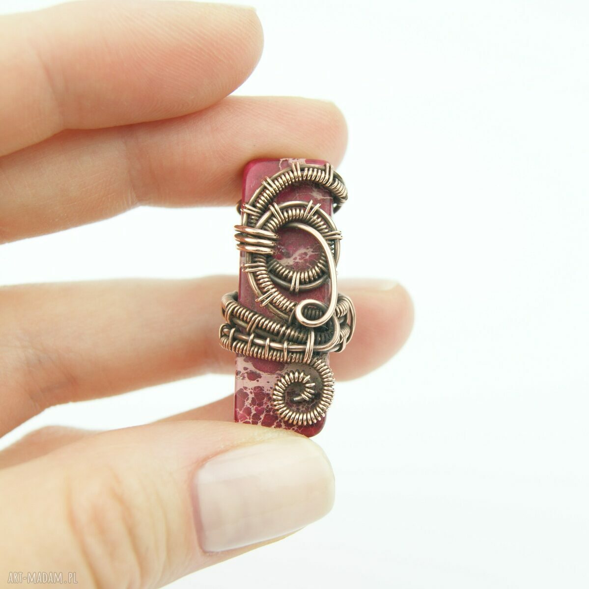 Jaspis cesarski - broszka wire wrapping z miedzią