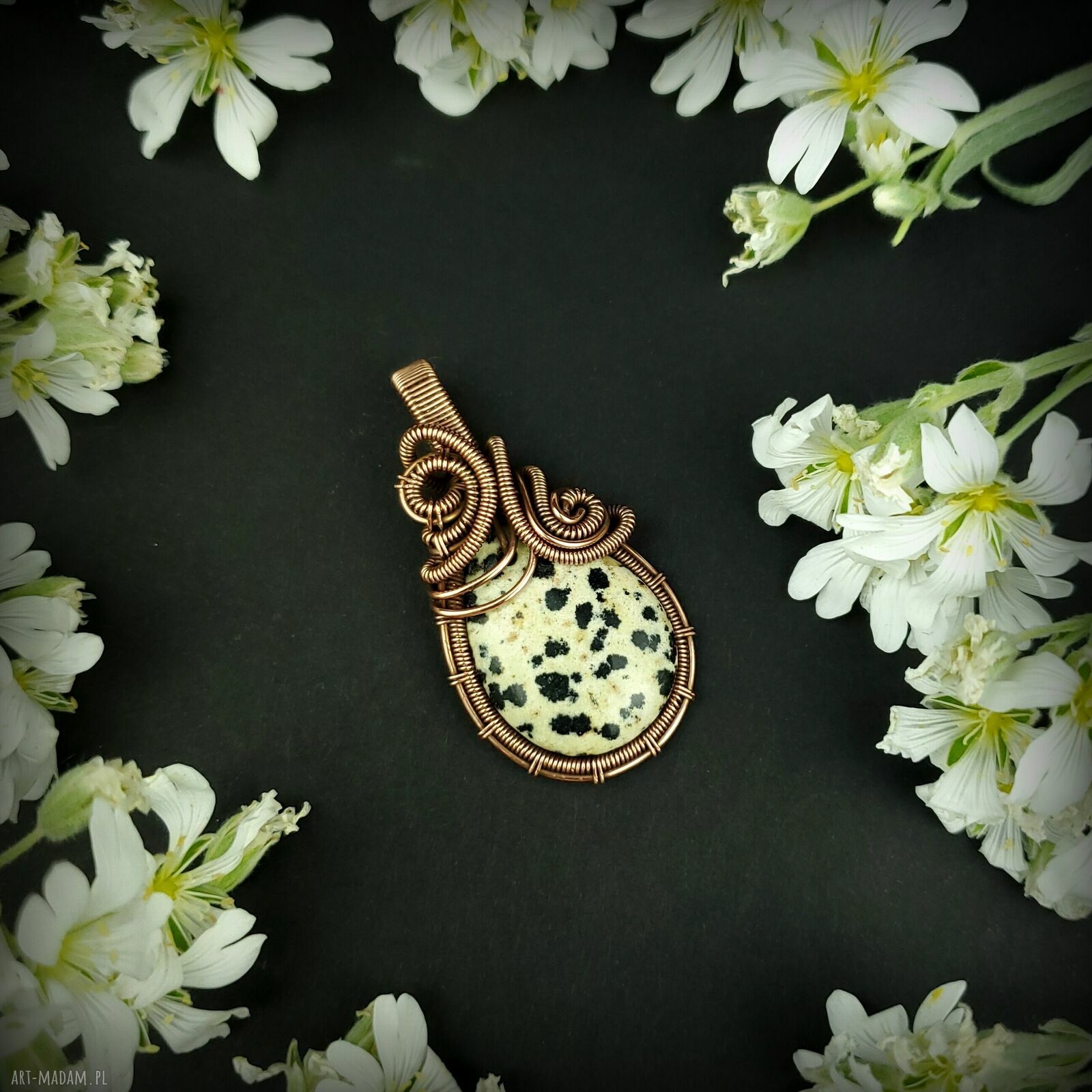 Jaspis dalmatyński - miedziany wisiorek wire wrapping (oksydowany)
