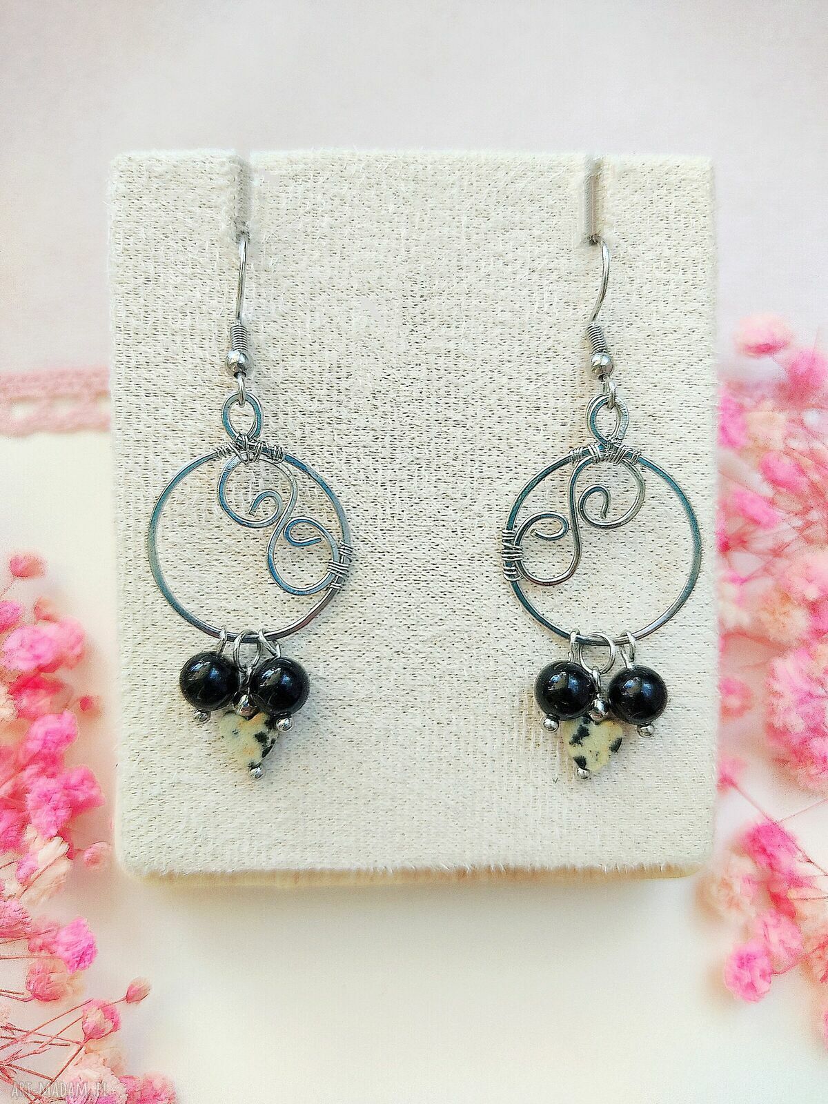 Kolczyki z jaspisem dalmatyńskim i onyks - stal chirurgiczna, wire wrapping