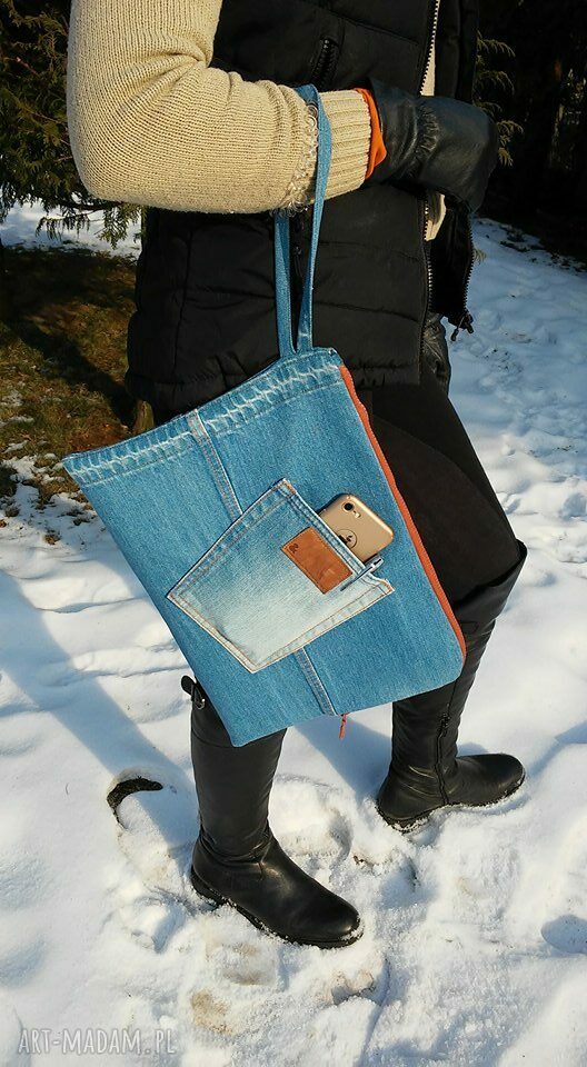 Jeansowy pokrowiec na dokumenty A4 z recyklingu - zapinany na zamek