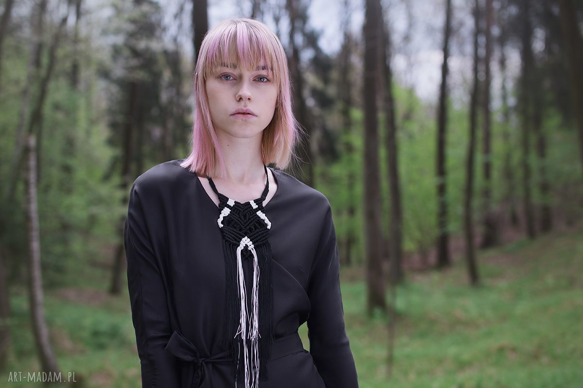 Jedwabna czarna sukienka kimono kopertowa z naturalnego jedwabiu