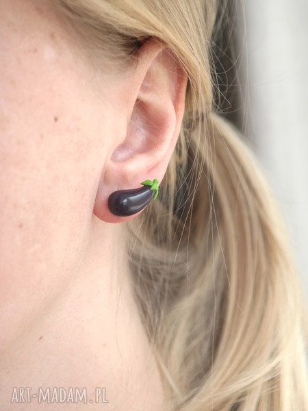 Bakłażany lekkie wkręty kolczyki handmade z modeliny Fimo, antyalergiczne sztyfty