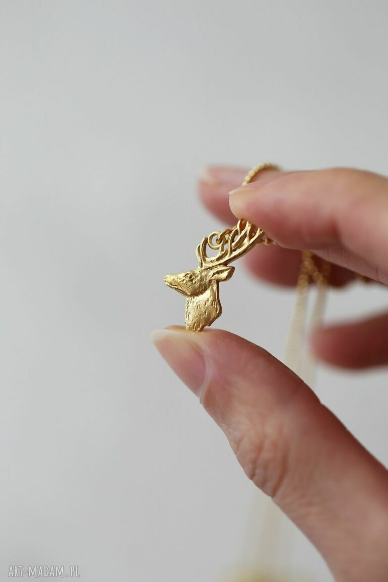 Jeleń mini amulet ze złoconego srebra 925 - wisiorek z regulacją