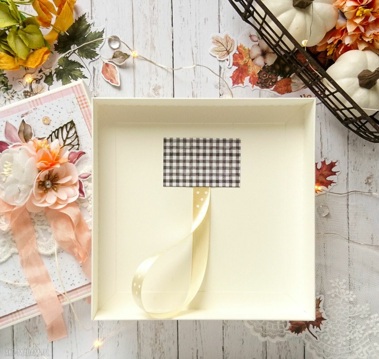 scrapbooking kartki: Jesienna kartka w ozdobnym pudełku HandMade