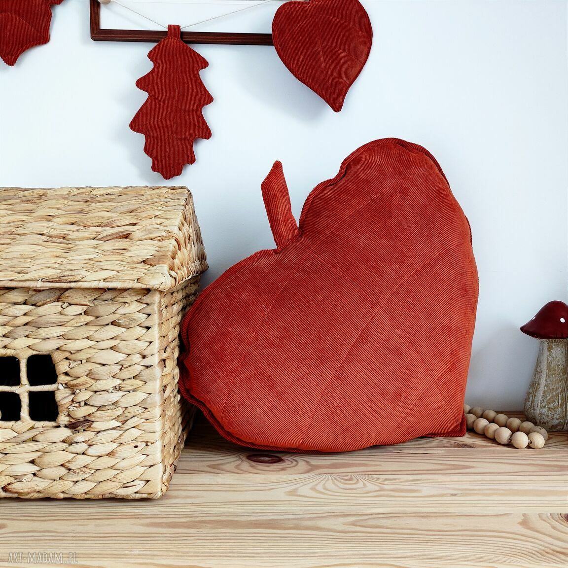 dekoracje: Jesienny zestaw ozdobny poduszka liść i girlanda hand made