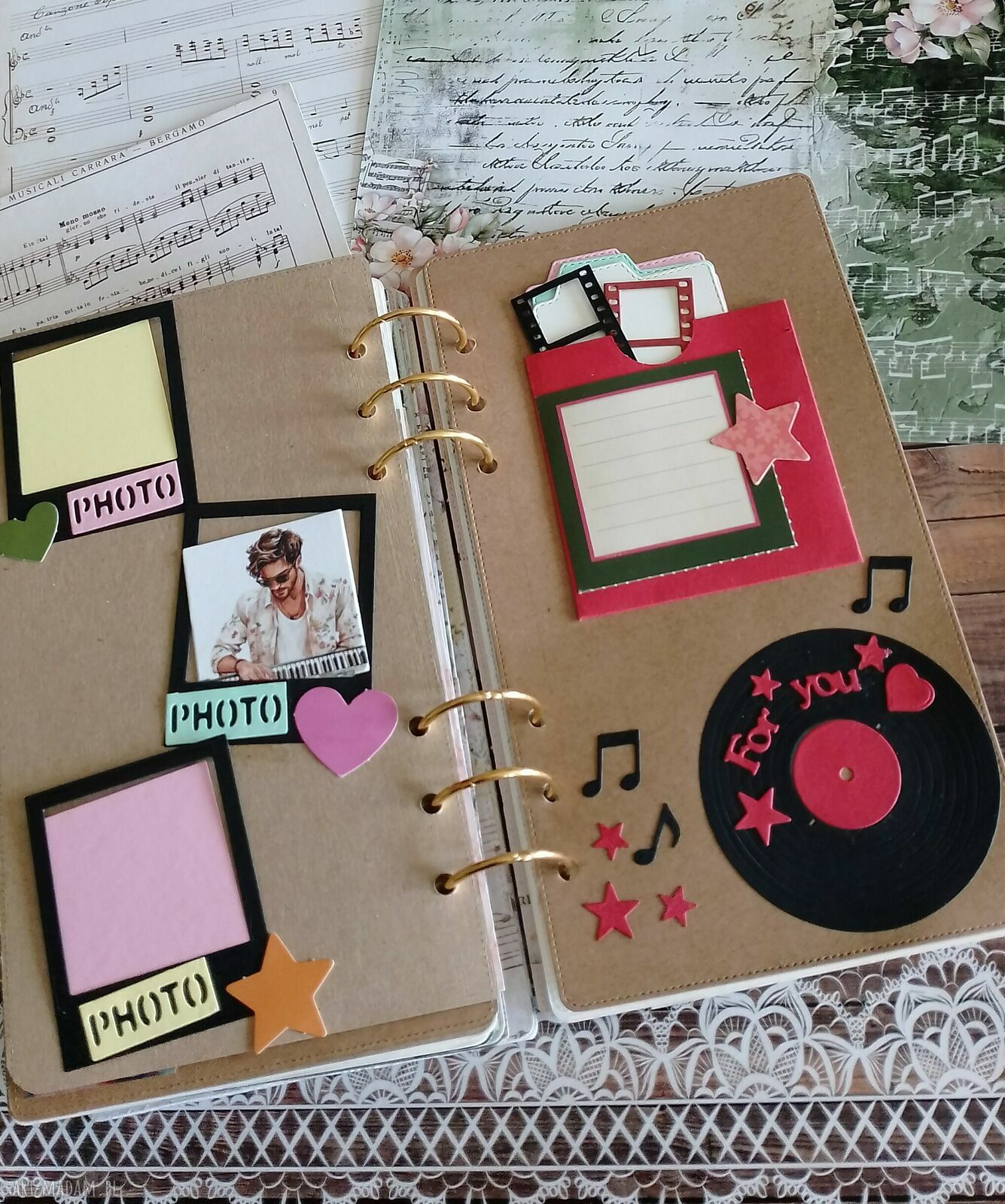 Journal muzyczny w stylu retro - ręcznie robiony album dla nastolatki