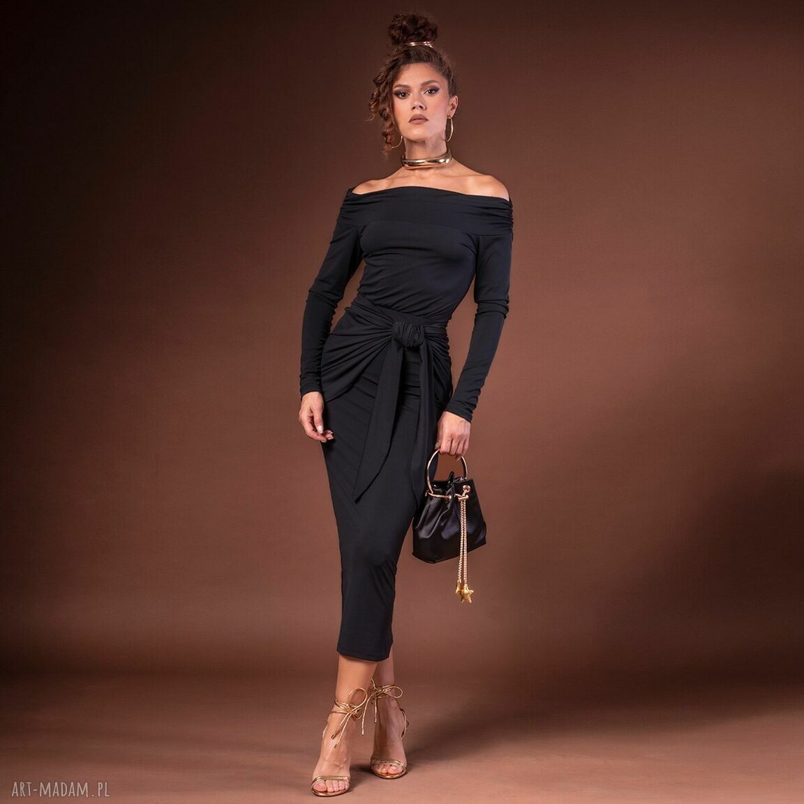 Czarna bluzka Julietta z odsłoniętymi ramionami - off shoulder