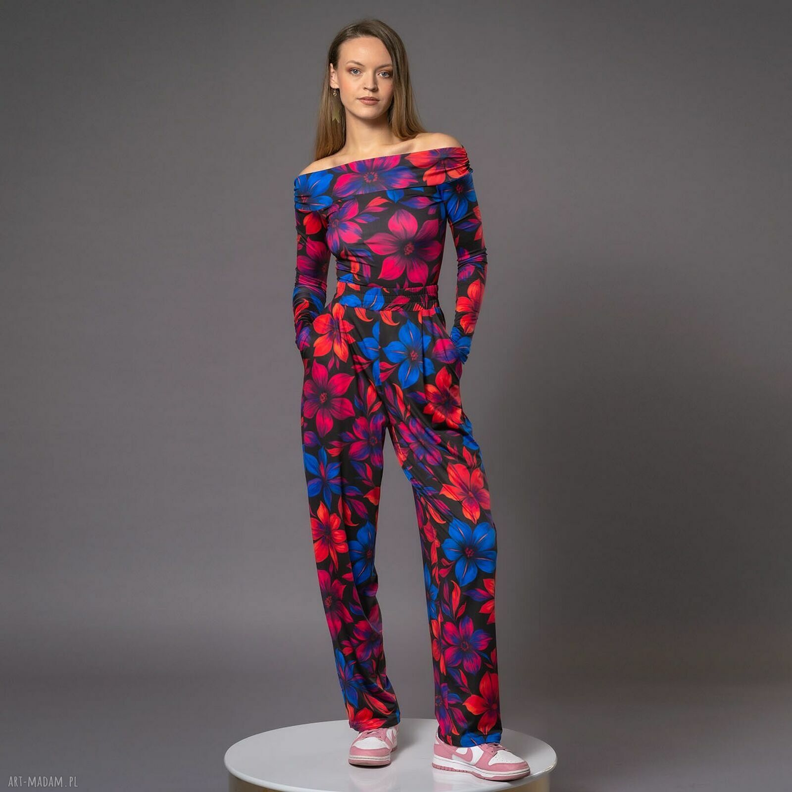 Julietta Flower Power - bluzka z odkrytymi ramionami