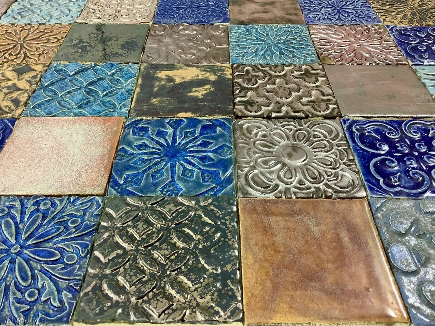 Kafle ceramiczne „Barok” - ręcznie robione do eleganckiego wystroju łazienki